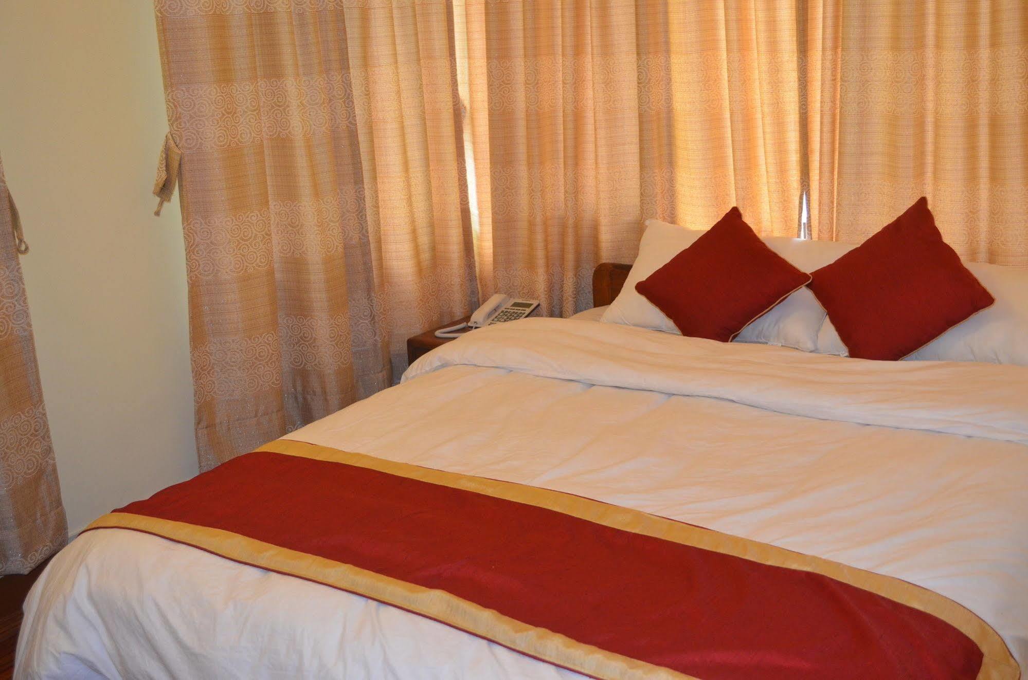 Potala Tourist Home Káthmándú Exteriér fotografie